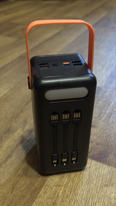 Продам павербанк на 90 000 mAh