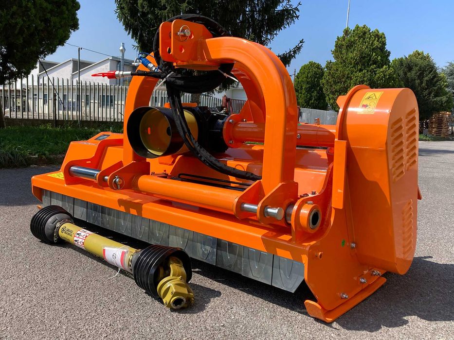 Triturador Pesado 2m TORO-200- p/trator 60-120cv - 5 Correias c/ CARDÃ