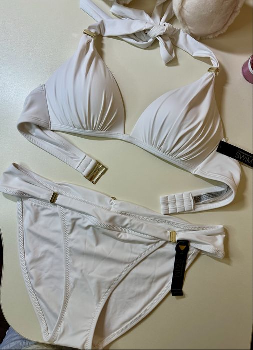 Купальник Victoria’s Secret білий