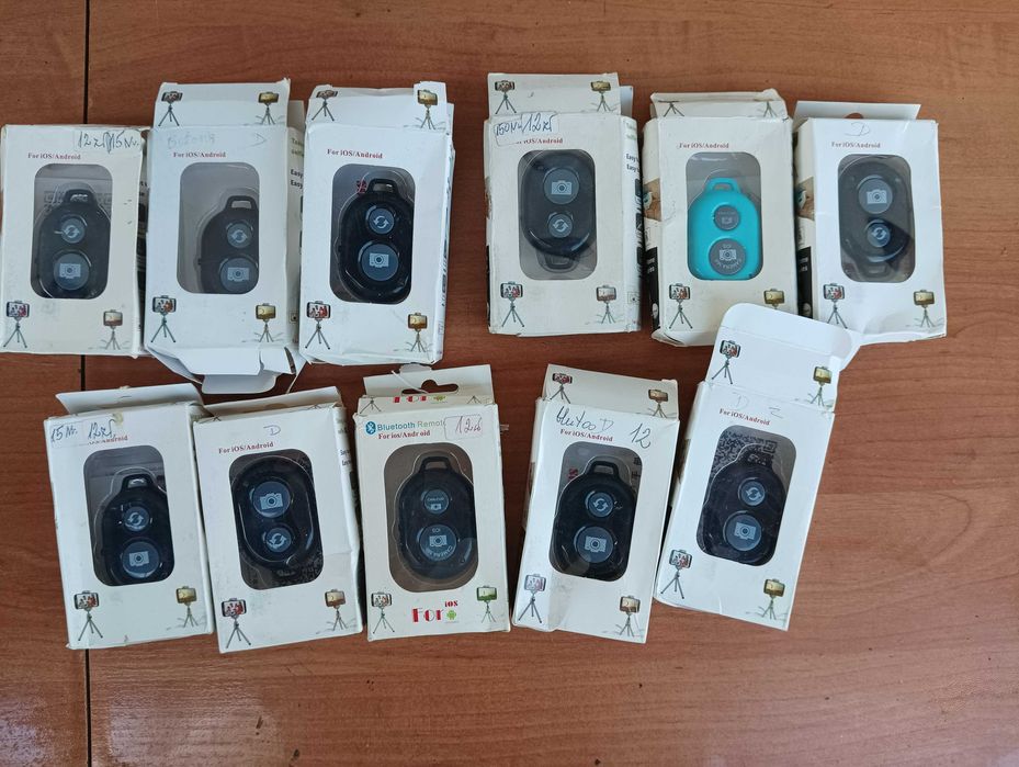 Pilot do telefonu - Bluetooth - Android - bateria CR2032L - 11 sztuk.