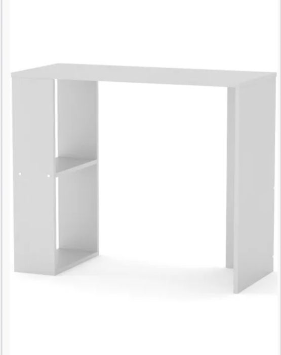 !  Продам в свящи с переездом полка , стол , ковры