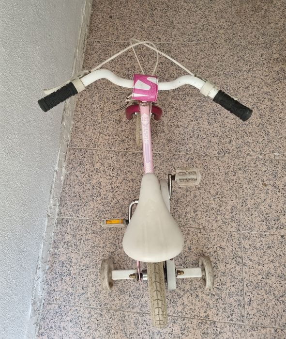 Bicicleta para Criança usada em bom estado