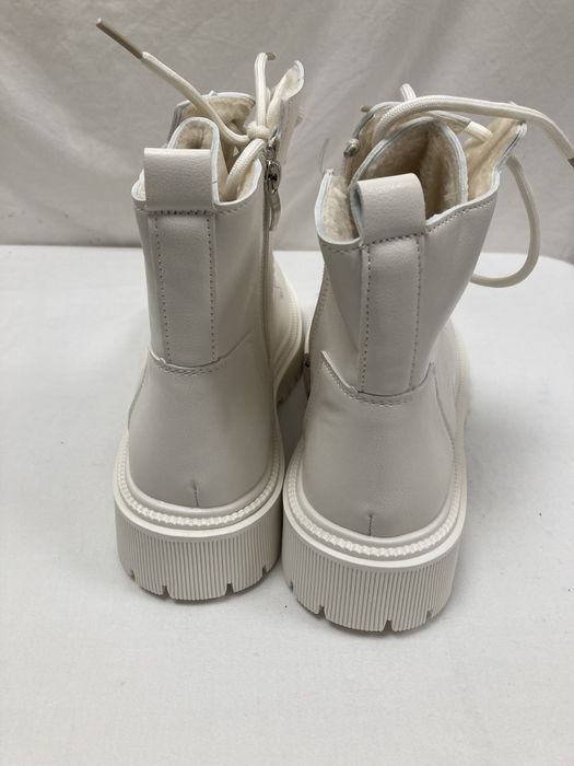 Botas de Senhora N40 Novas