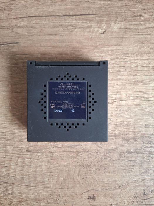 YSL All hours hyper bronzer 02