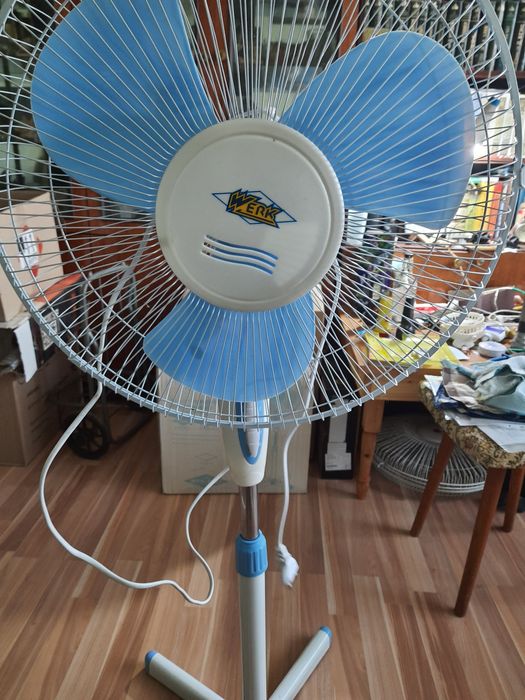 Вентилятор напольный"WERK"модель  WFS-1622