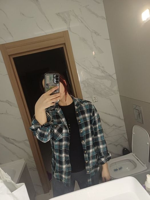 Продам одежду в отличном состоянии