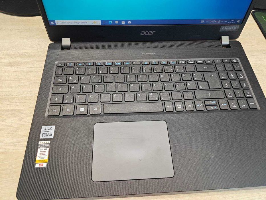 Ноутбук Acer TravelMate P215-52 •Core i5-10210U•8GB DDR4•256GB SSD