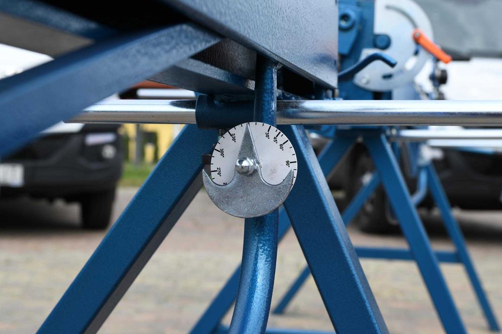 Prod-Masz Giętarka długość robocza 2140 mm, maks. gr. blachy 0,8 mm