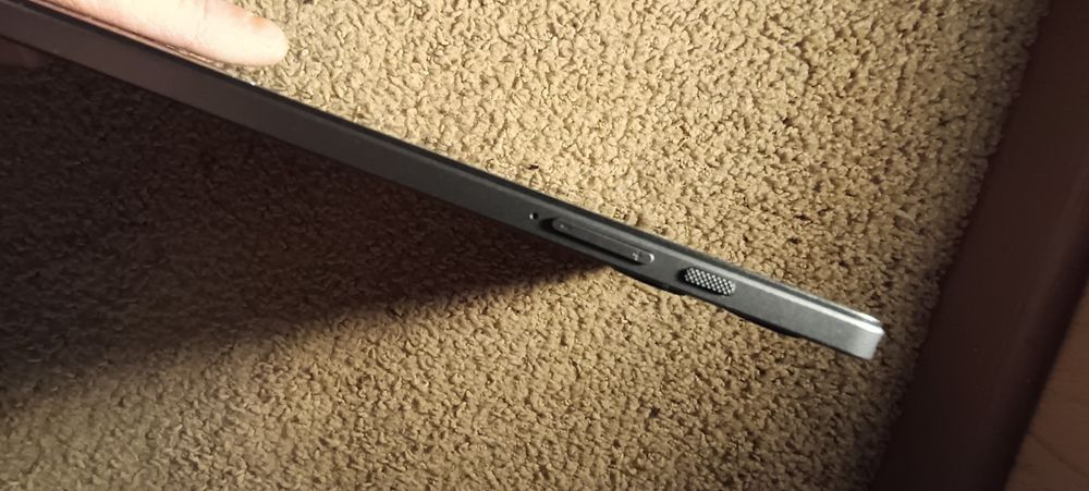 Продам планшет BNFC