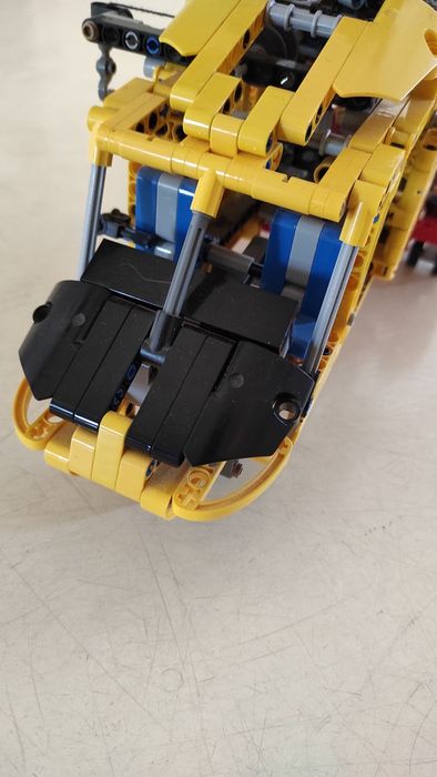 Lego Technic 9396 Rescue Helicopter