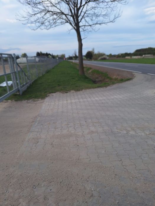 Plac do wynajęcia przy DK 744 Radom-Wierzbica. 0.5 hektara.