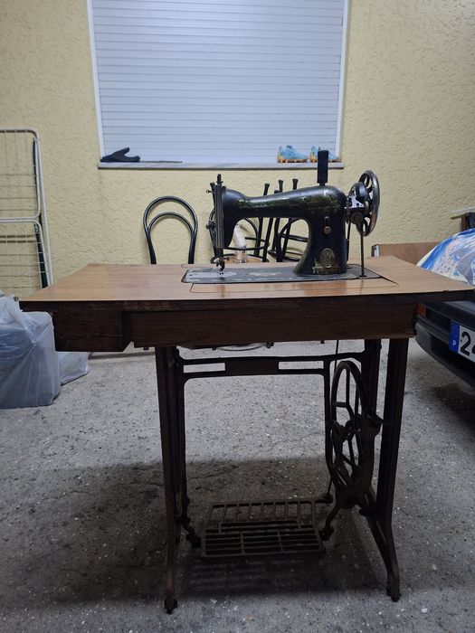 Máquina costura antiga