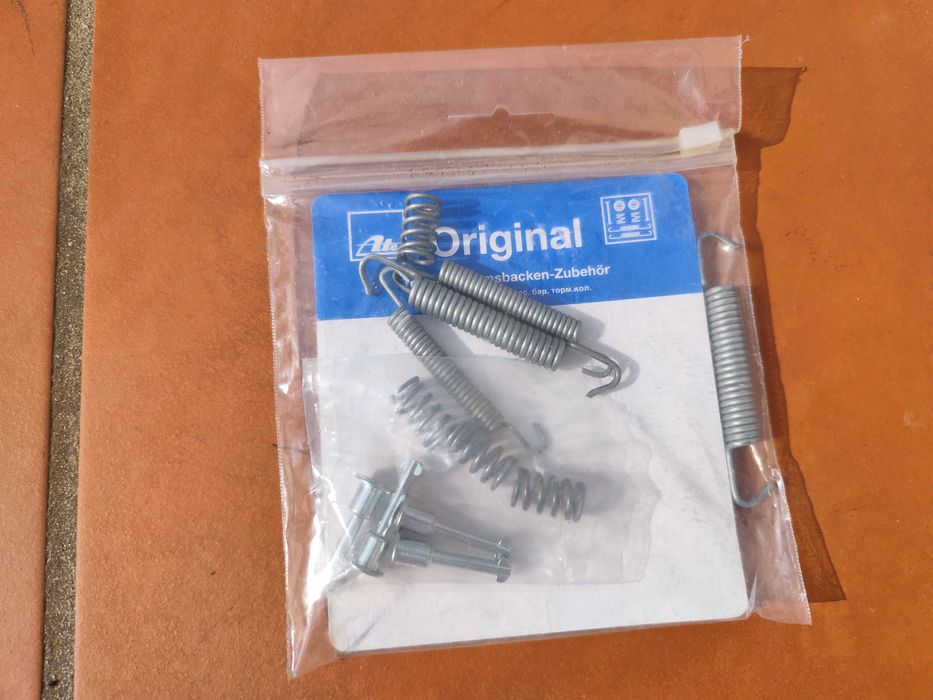 BMW E39 Série 5 -Kit de acessórios maxilas de travão de estacionamento