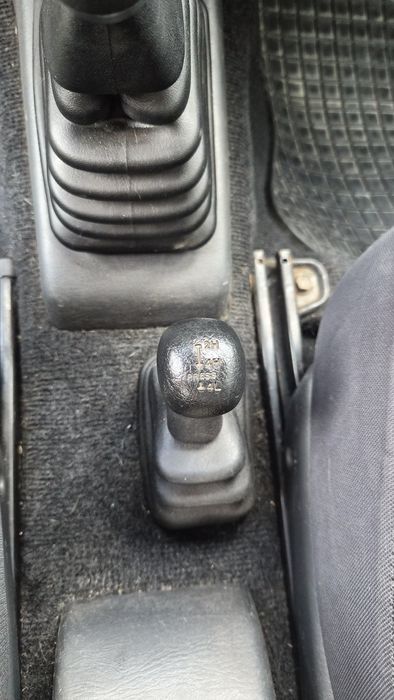 Suzuki jimny 4×4 2005 doinwestowany