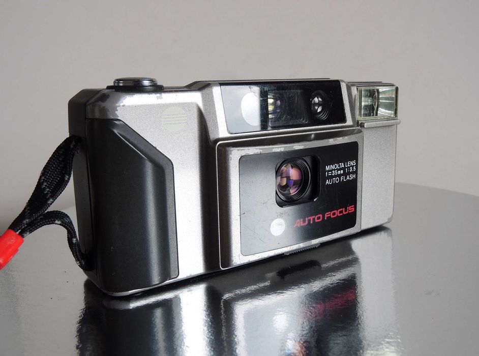 Рідкісний плівковий фотоапарат Minolta AF-E, Японія