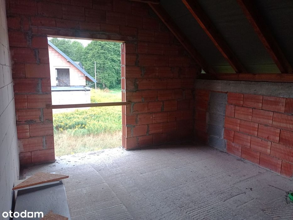 Dom w Rakszawie 138m2 z garażem na działce 8ar