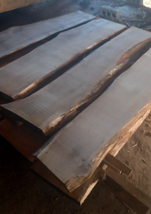 Продам дошку 50 породи чорний дуб