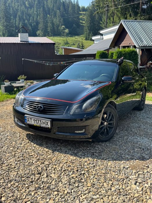 Автомобіль Інфініті