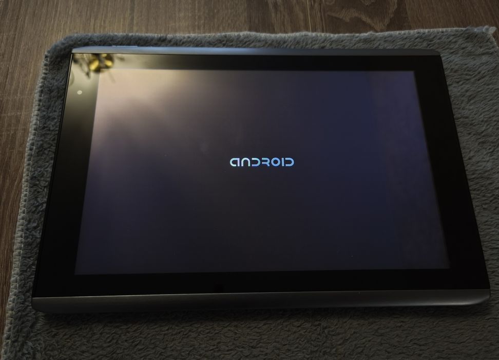 Планшет Acer. 10.1"