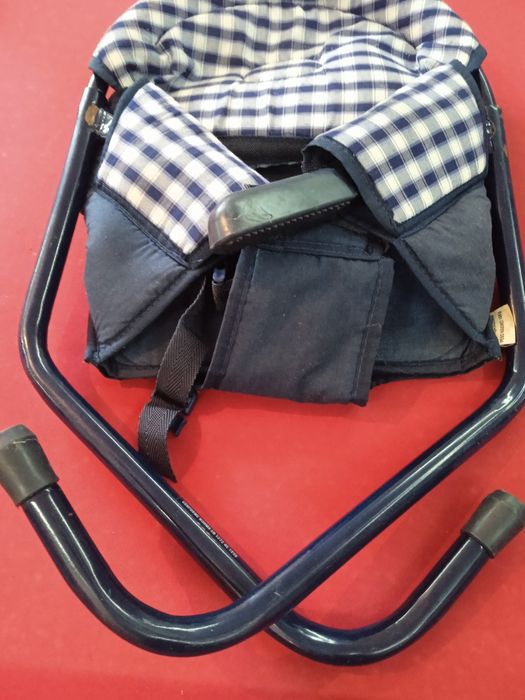 Cadeira de mesa para bebê