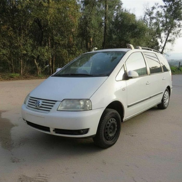 Volkswagen Sharan 2.0TDI de 2006 - Peças Usadas