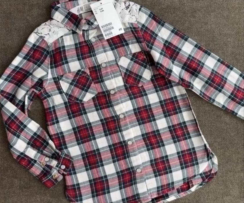 Сорочка на дівчину 104 см,116 см