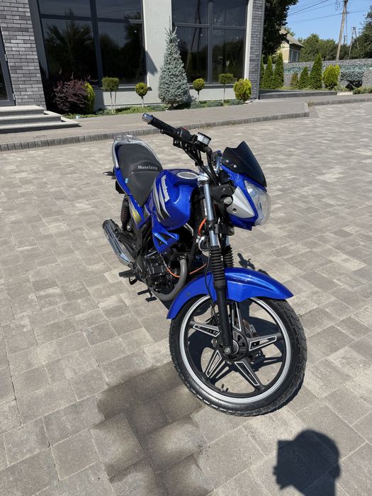 Мустанг 150 кубів