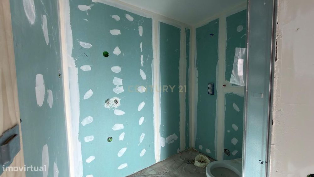 Apartamento T2 totalmente Remodelado