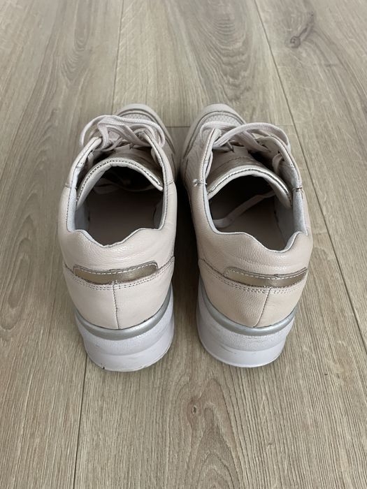 Sneakersy buty trampki Lasocki skóra róż beż 38 dostawa