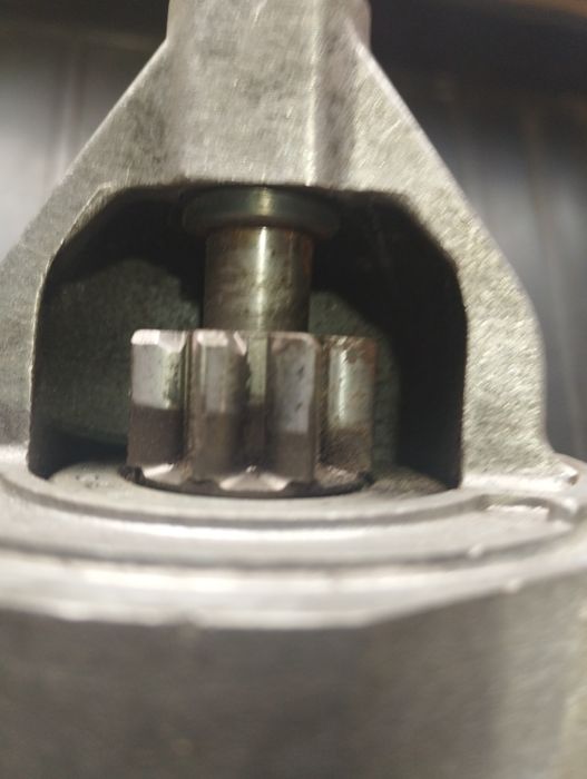 Стартер MAZDA 323