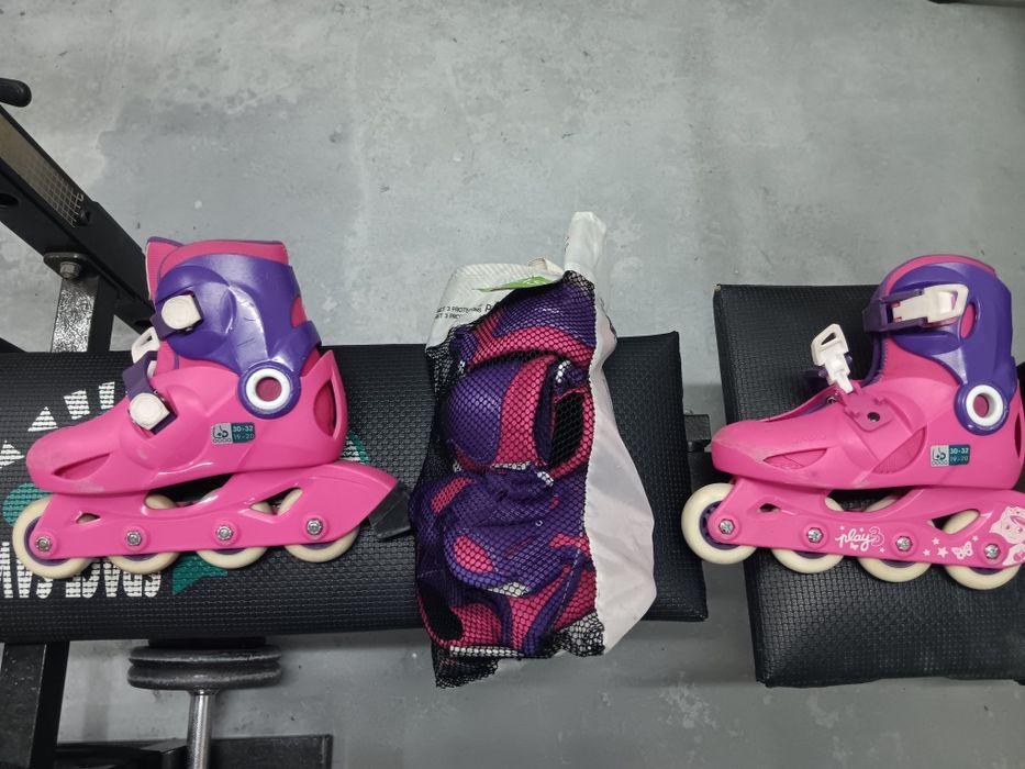 Patins em linha da decatlhon de menina com proteções