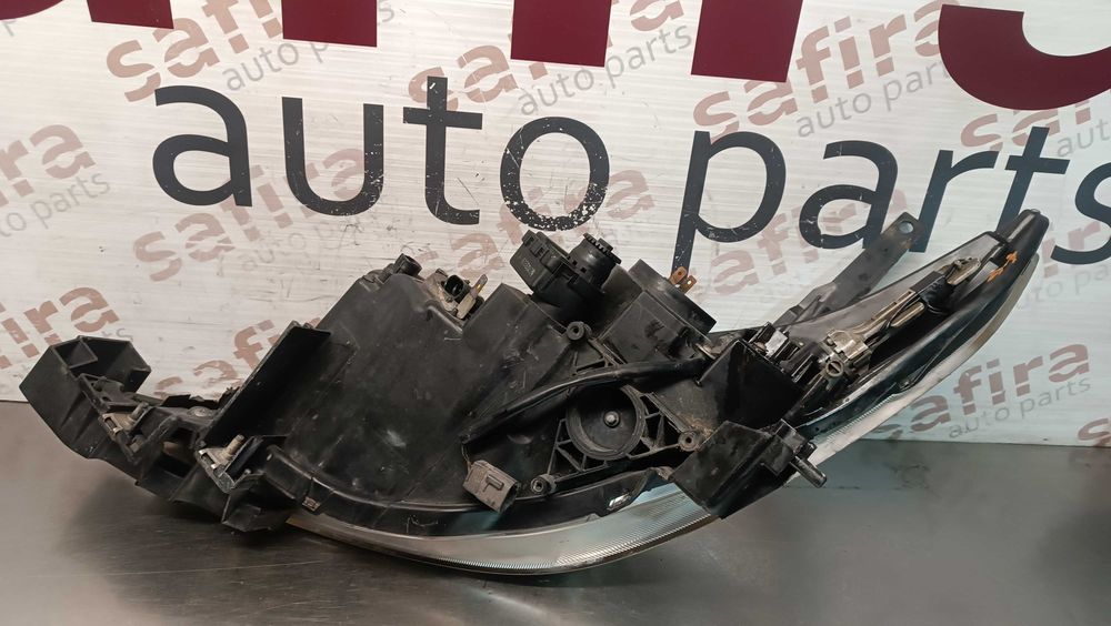 ÓTICA / FAROL MAZDA 5 - ESQUERDA / DIREITA