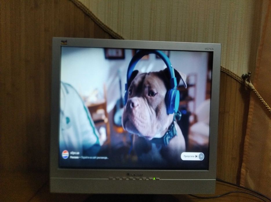 Телевізор -монітор ViewSonic 17 дюймів від 12вольт