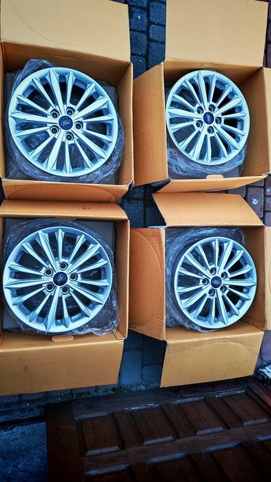 Felgi aluminiowe 16" ford oryginał