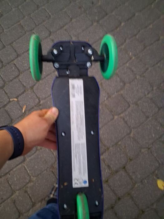 Nowa hulajnoga dla dziecka