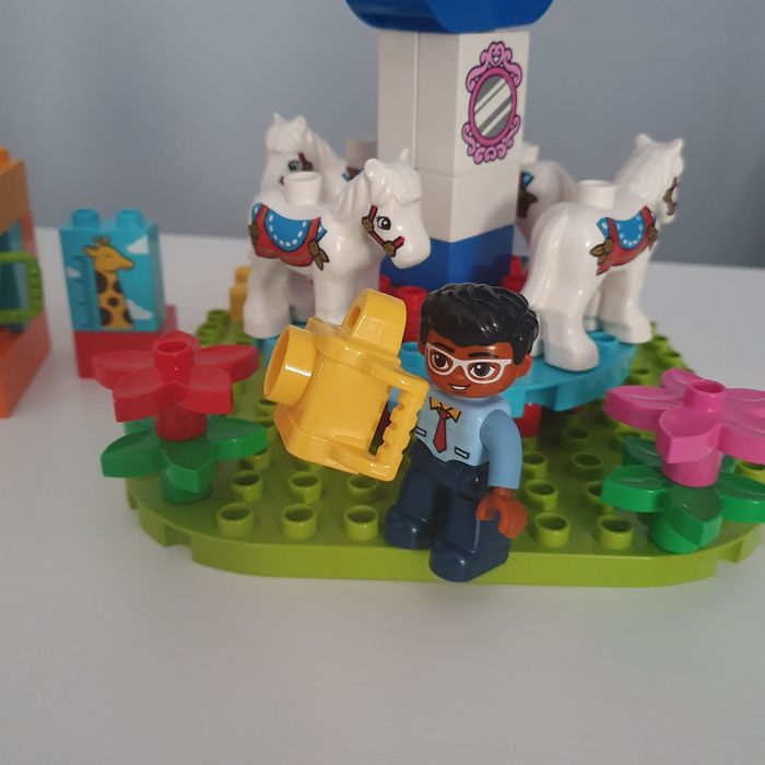 LEGO Duplo Feira Familiar - 10841