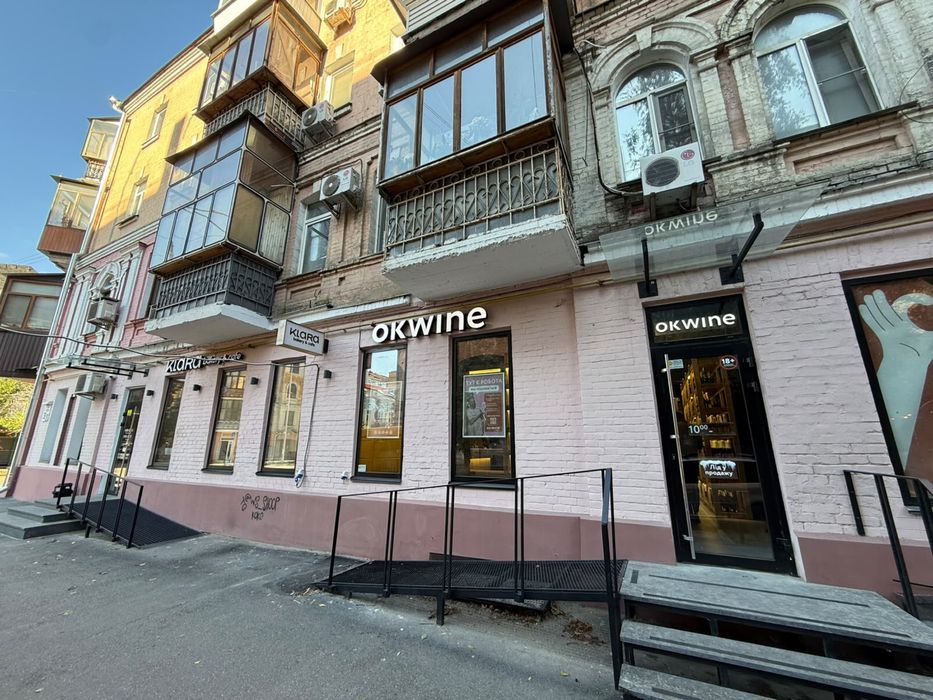 Продаж приміщення з орендарем на Подолі, вул. Волоська 36 2