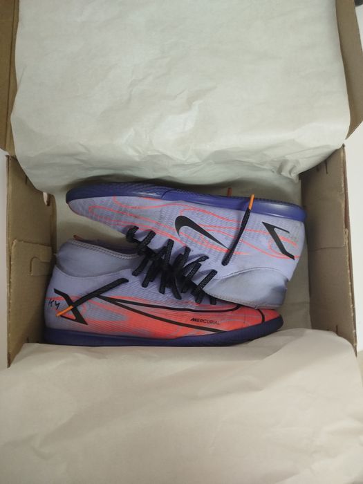 Футзалки nike(оригінал)42 розмір,копачки