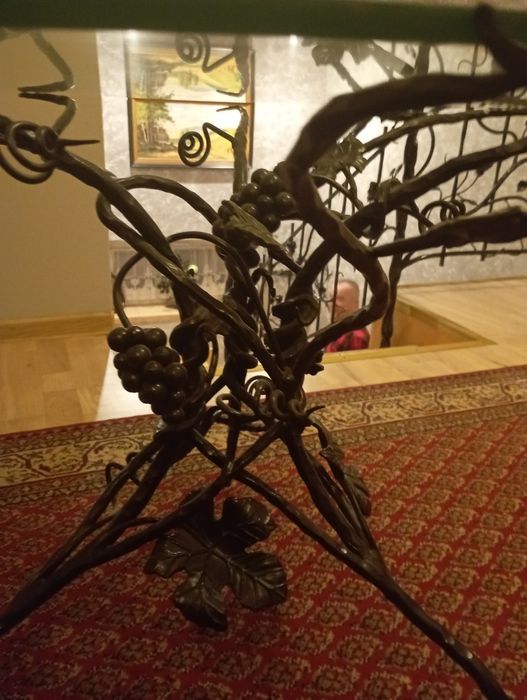 Stolik ręcznie robiony