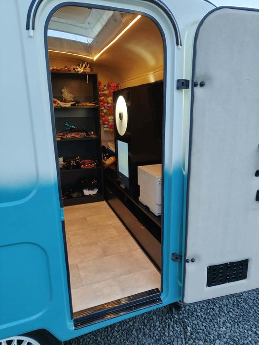 Fotobudka Prosecco van fotoprzyczepa Niewiadów