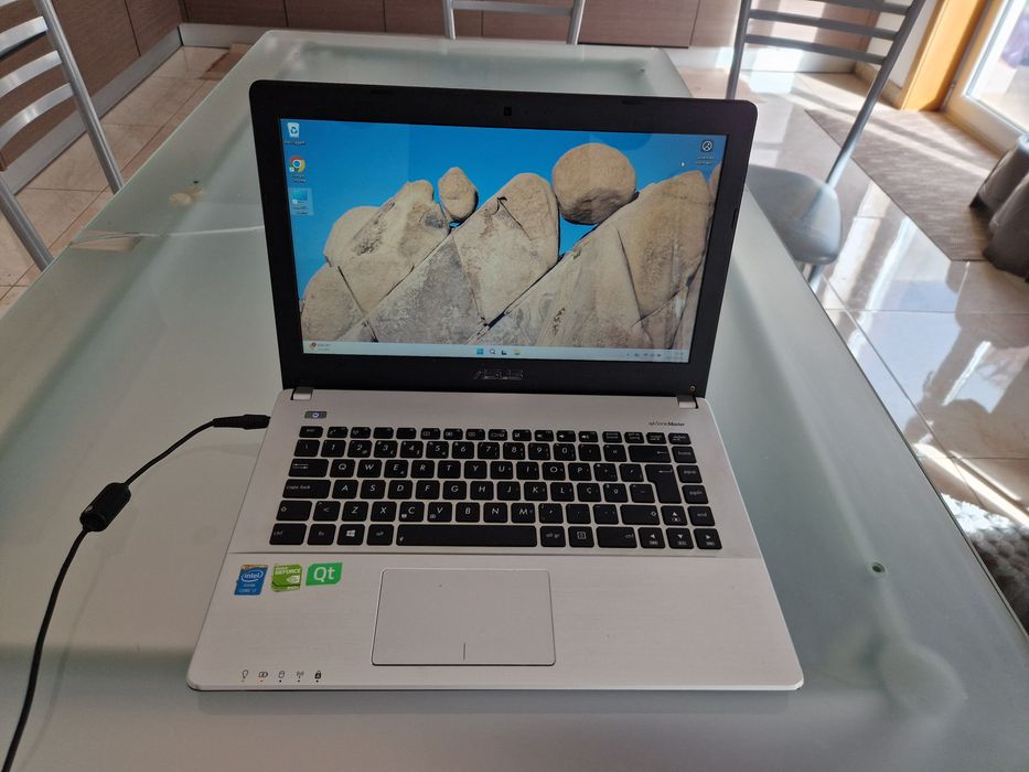 Asus SonicMaster K450J  corei7