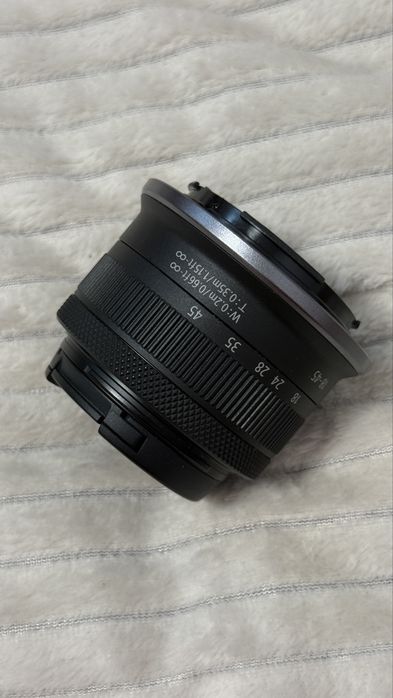 Canon RF-S 18-45mm F4.5-6.3 IS STM