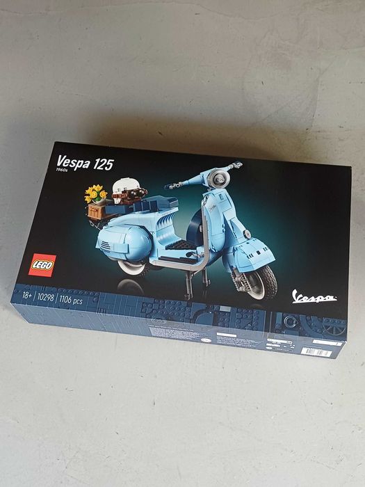 10298 LEGO Vespa 125 *NOVO na caixa lacrada!