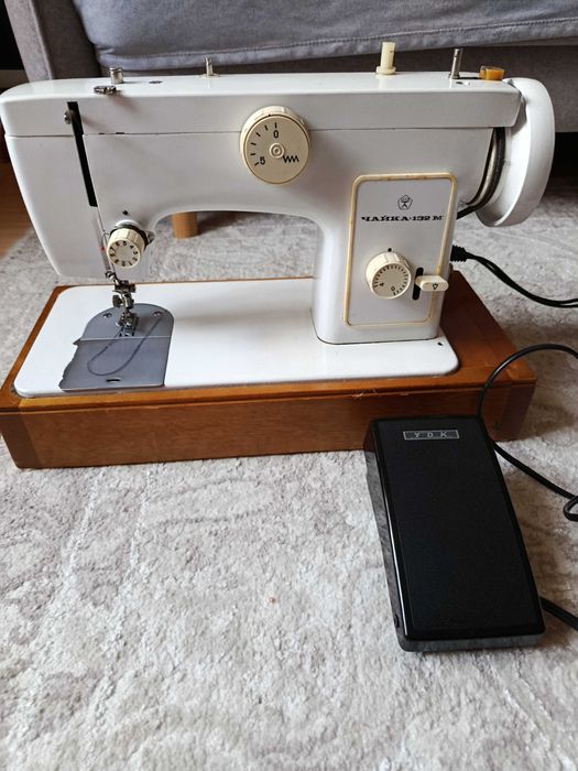 Швейна машинка Чайка-132М ціна знижена