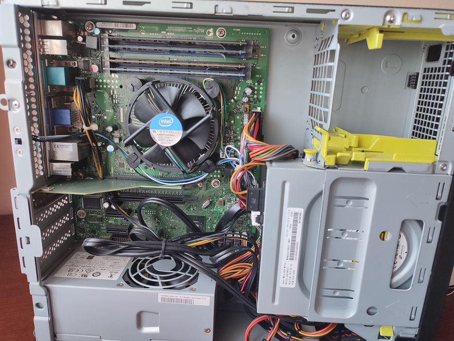 Настільний ПК / компьютер комплект: Intel i3 (3.4 GHz)/8 Gb/120+500 Gb