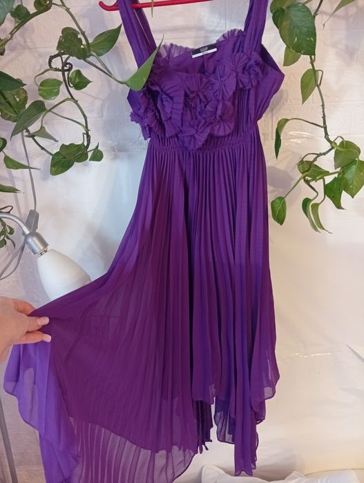 Piękna plisowana efektowna