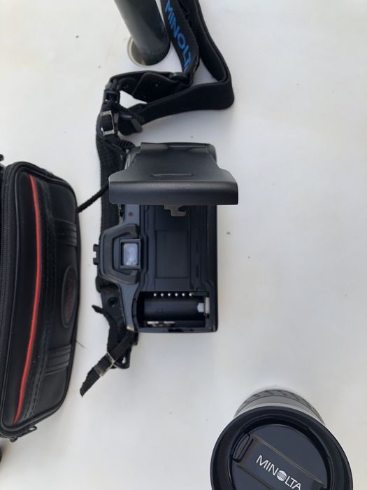 Câmara Fotográfica Usada em Excelente Estado