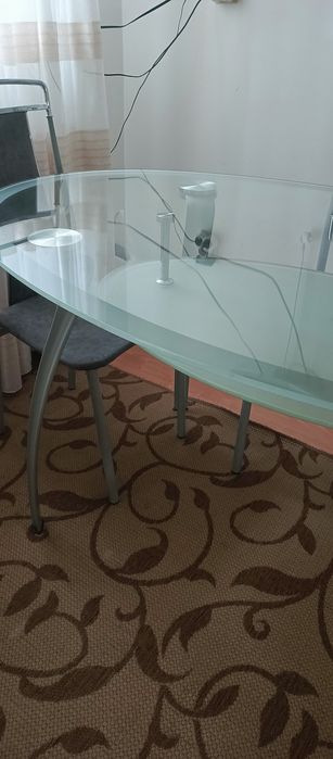 Стіл кухонний, стіл в кімнату