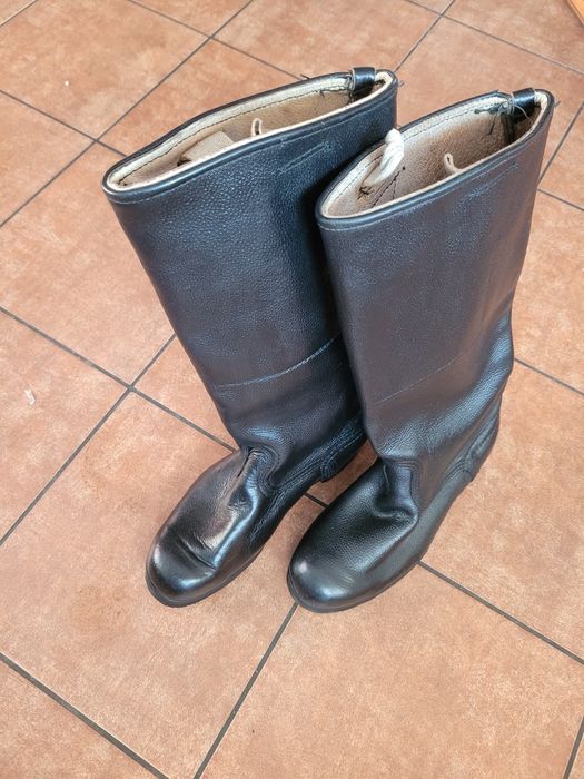 Buty skórzane, nowe,  męskie, mogą być  konne