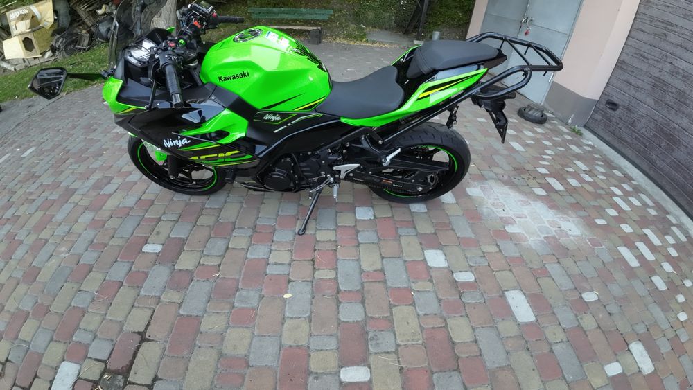 Kawasaki ninja 400 2018p